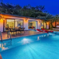 Swimming Pool Refurbishment 0